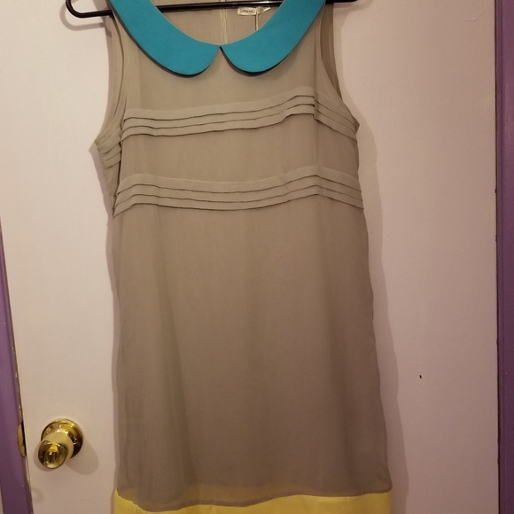Lavand Dresses & Skirts - NWT Lavand Colorblocked Dress